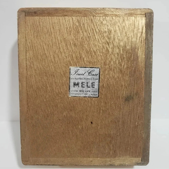 Vintage Mele Gold Hinged Jewelry Box Italian Florentino Gilt Wash  Case - Picture 5 of 5